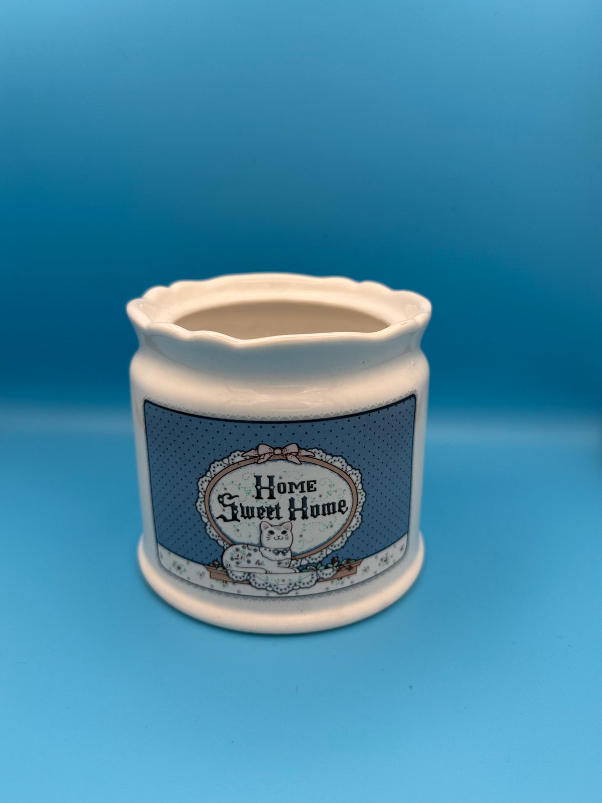Home sweet home cat canister