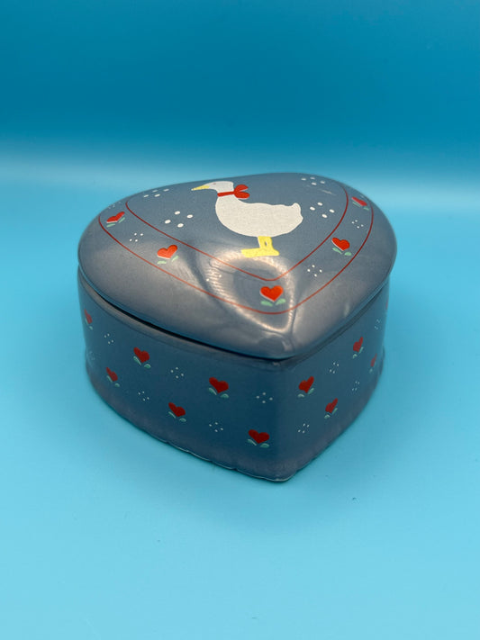 Vintage heart goose trinket box